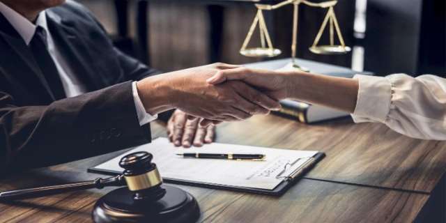 律师咨询24小时电话免费是多少