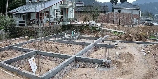 宅基地可以盖房子吗