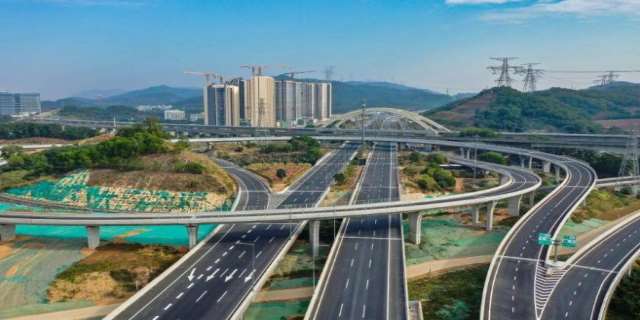 高速公路免费时间